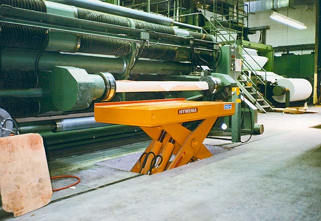 Hubtisch für Papierindustrie Beispiel A22284