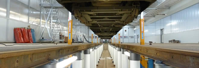 Underfloor lifting platform